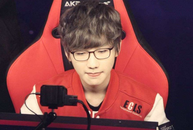 他在比赛中 他在比赛中