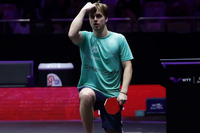 又有三名球 又有三名球