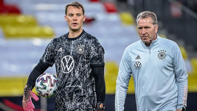 事期间对专 事期间对专