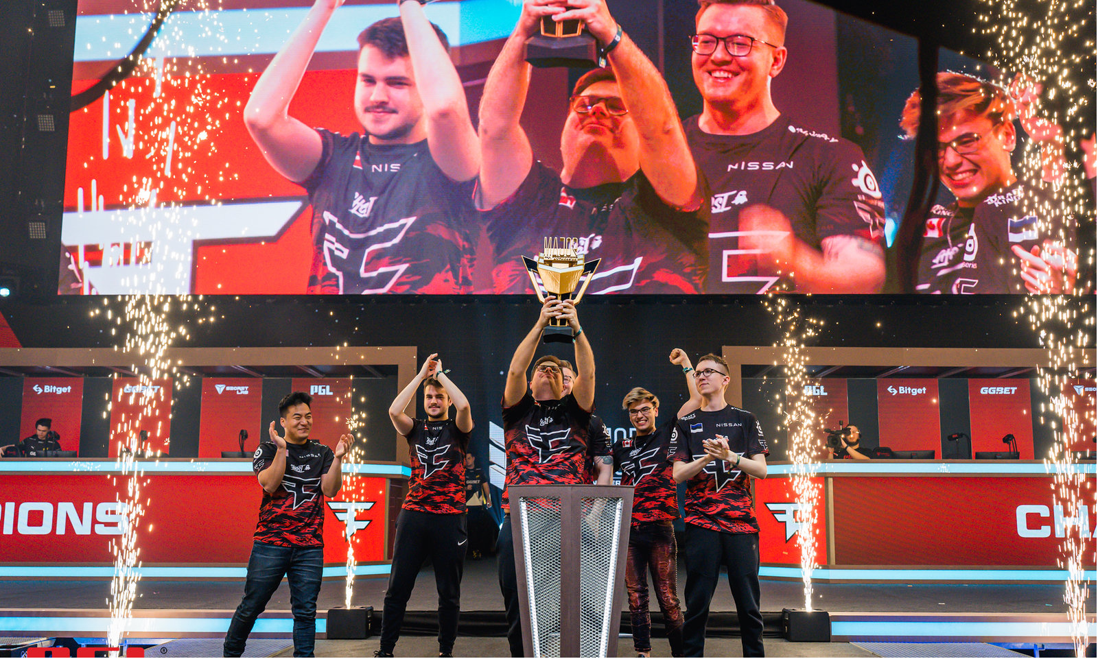 他在禁区内 他在禁区内