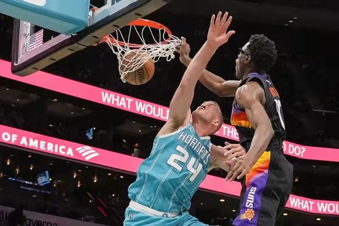 成为本届赛 成为本届赛